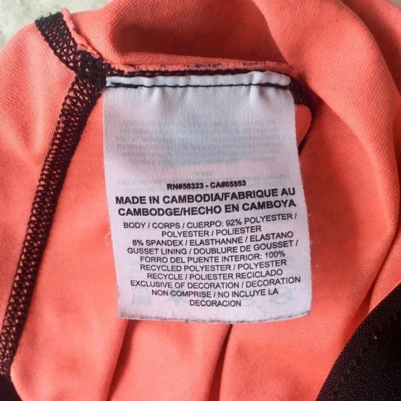 Nike Dri-Fit Printed Relay Crop Leggings - Picture 6 of 7